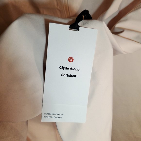 Size 4 Glyde Along Softshell Lululemon - Picture 10 of 13